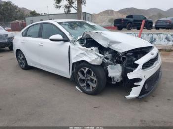  Salvage Kia Forte