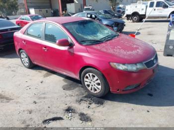  Salvage Kia Forte