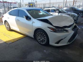  Salvage Lexus Es