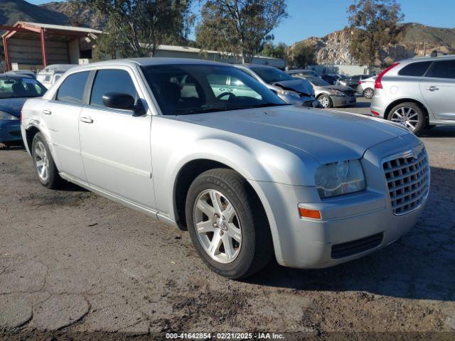 Salvage Chrysler 300