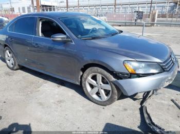  Salvage Volkswagen Passat