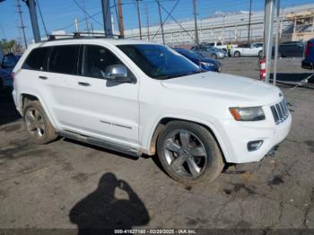  Salvage Jeep Grand Cherokee