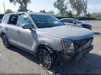  Salvage Kia Telluride