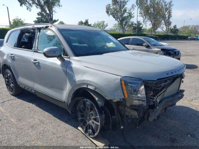  Salvage Kia Telluride