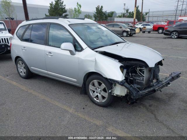  Salvage Kia Rondo