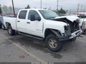  Salvage Chevrolet Silverado 2500