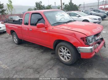  Salvage Toyota Tacoma