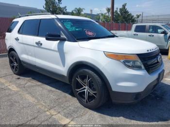  Salvage Ford Explorer