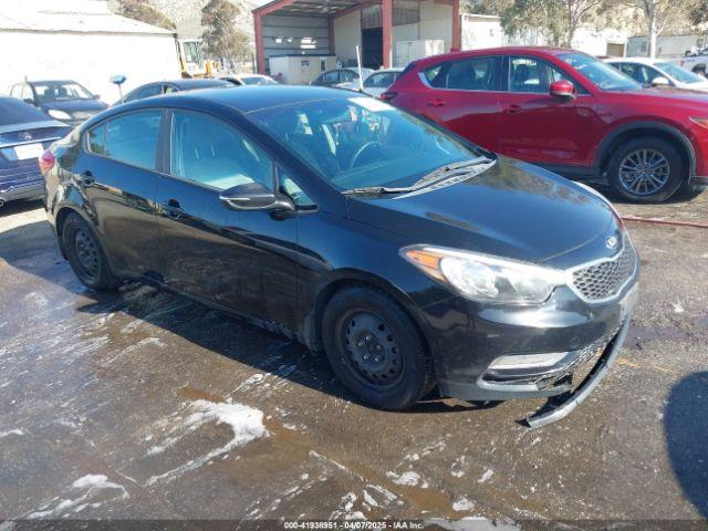  Salvage Kia Forte