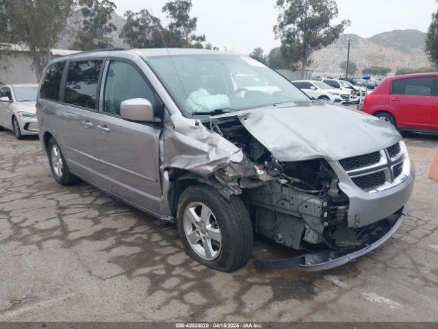  Salvage Dodge Grand Caravan