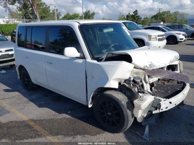  Salvage Scion xB