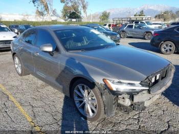  Salvage Volvo S60