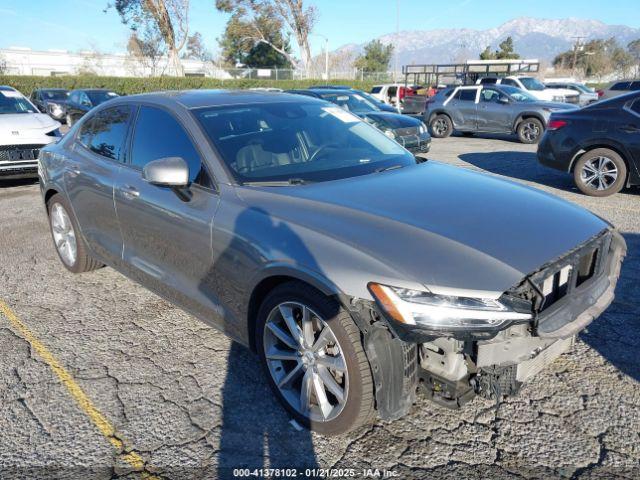  Salvage Volvo S60