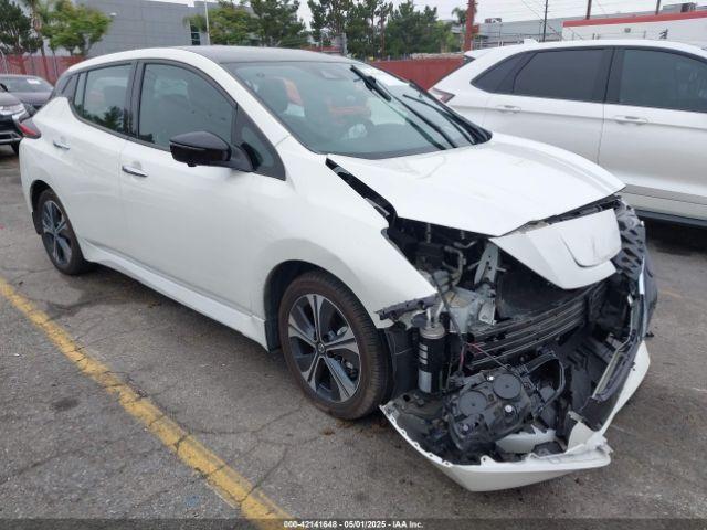  Salvage Nissan LEAF