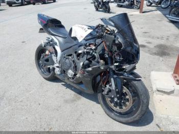  Salvage Honda Cbr600