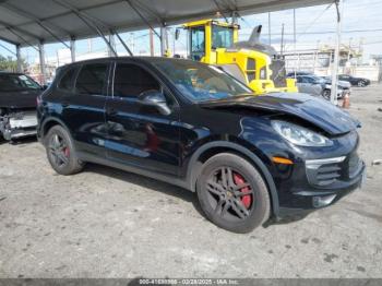  Salvage Porsche Cayenne