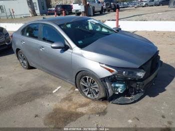  Salvage Kia Forte
