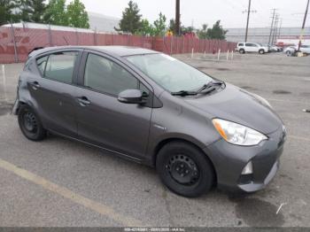  Salvage Toyota Prius c