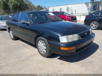  Salvage Toyota Avalon