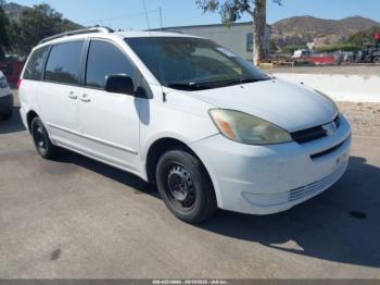  Salvage Toyota Sienna