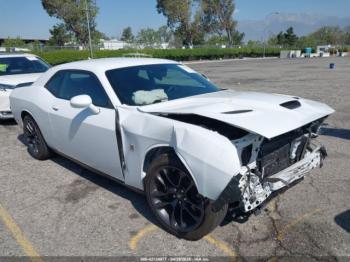  Salvage Dodge Challenger