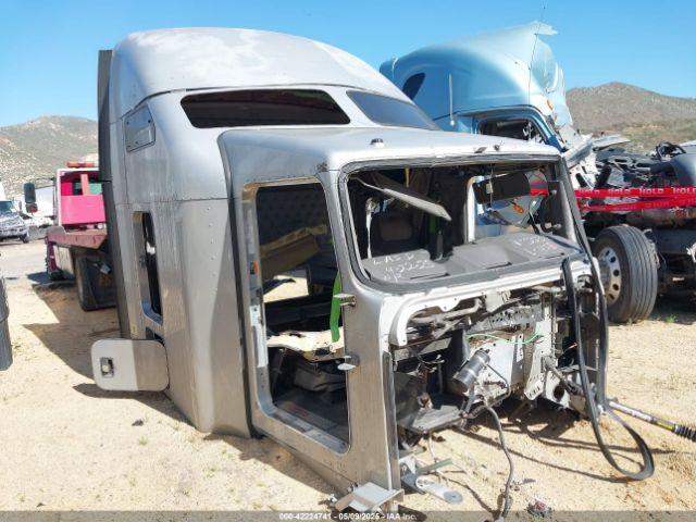  Salvage Kenworth Construction