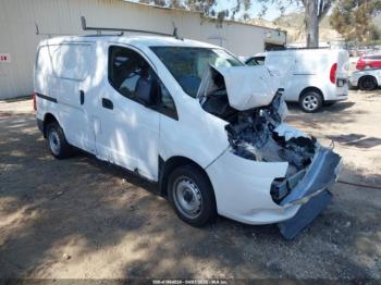  Salvage Nissan Nv