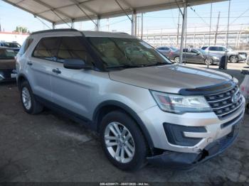  Salvage Ford Explorer