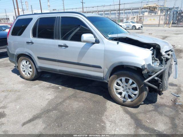  Salvage Honda CR-V