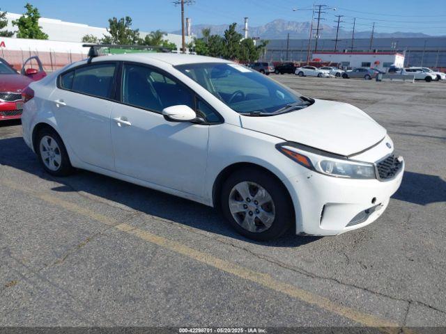  Salvage Kia Forte