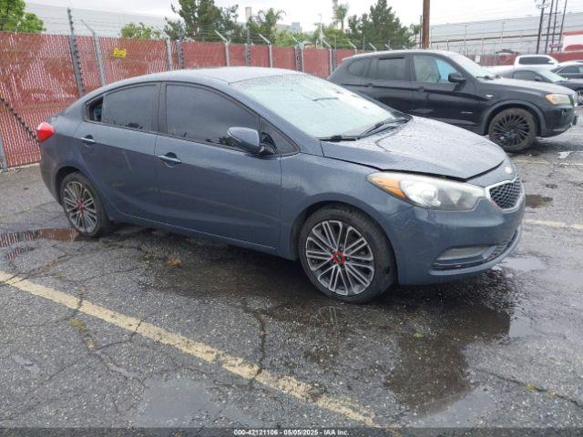 Salvage Kia Forte