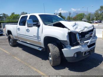  Salvage GMC Sierra 2500