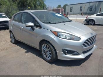  Salvage Ford Fiesta