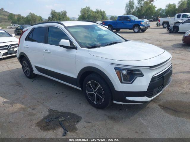 Salvage Kia Niro