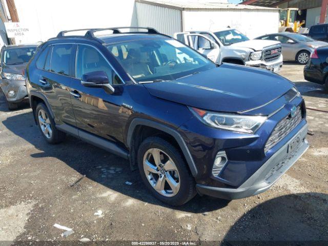  Salvage Toyota RAV4