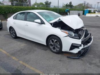  Salvage Kia Forte
