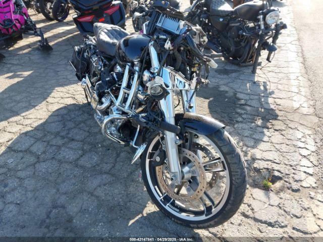  Salvage Harley-Davidson Flhx