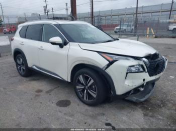  Salvage Nissan Rogue