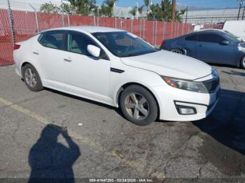  Salvage Kia Optima