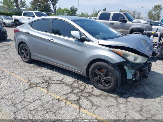  Salvage Hyundai ELANTRA
