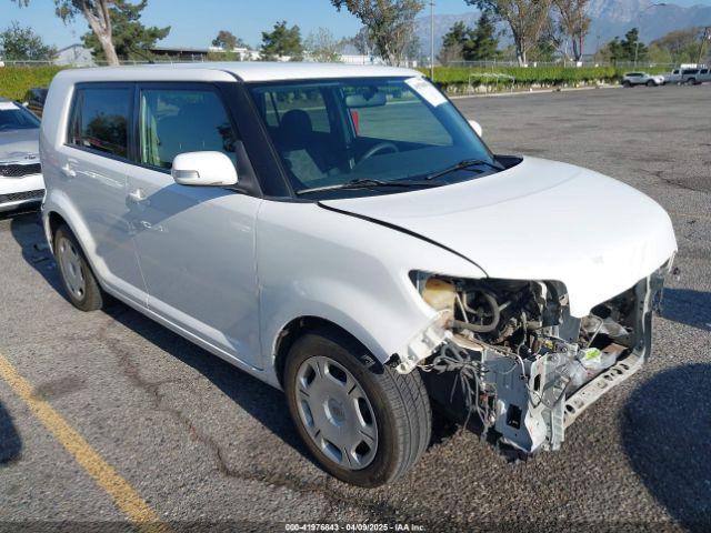  Salvage Scion xB
