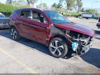  Salvage Hyundai TUCSON
