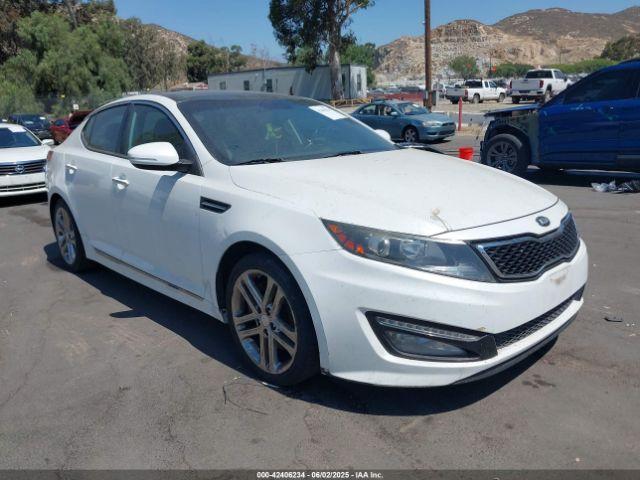  Salvage Kia Optima