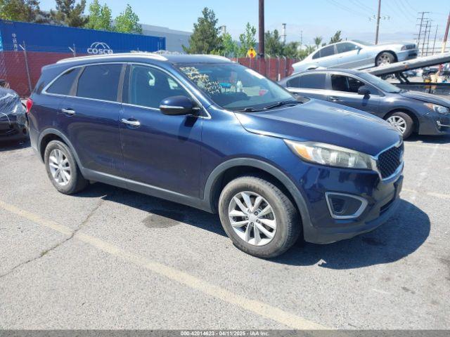  Salvage Kia Sorento
