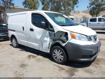  Salvage Nissan Nv