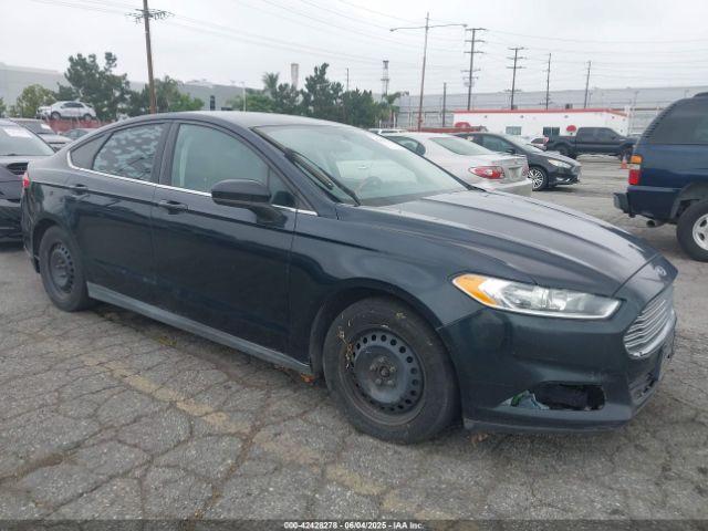  Salvage Ford Fusion