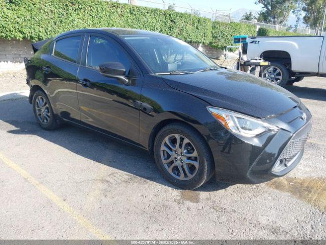  Salvage Toyota Yaris