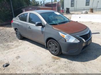  Salvage Nissan Versa