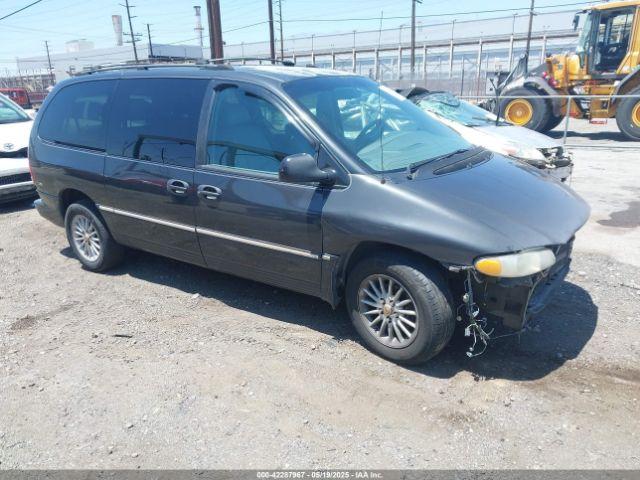  Salvage Chrysler Town & Country