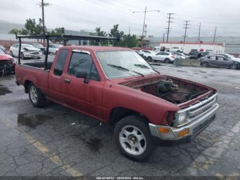  Salvage Toyota Pickup
